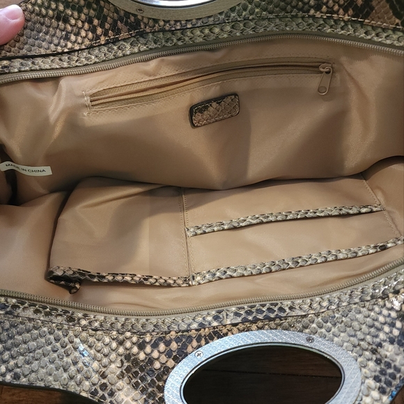 Nicole By Nicole Miller snakeskin hand bag - Picture 4 of 5